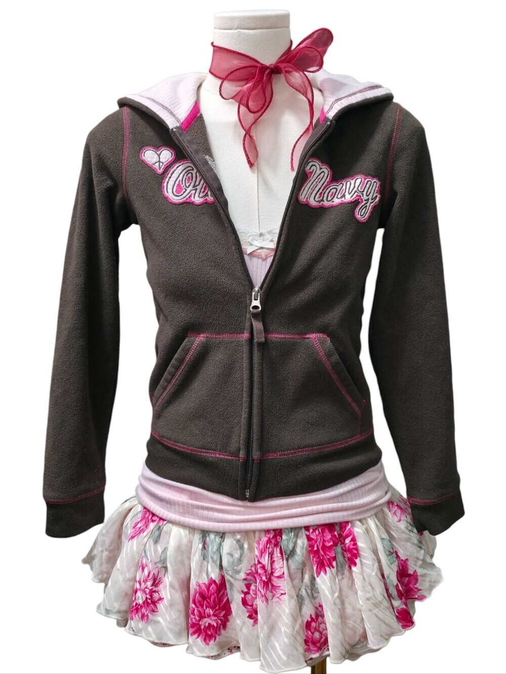 Y2K Old Navy brown & pink vintage zip up hoodie #kawaii #coquette